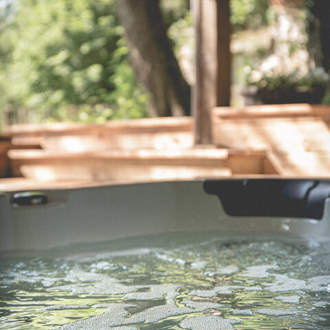 jacuzzi-spa-02